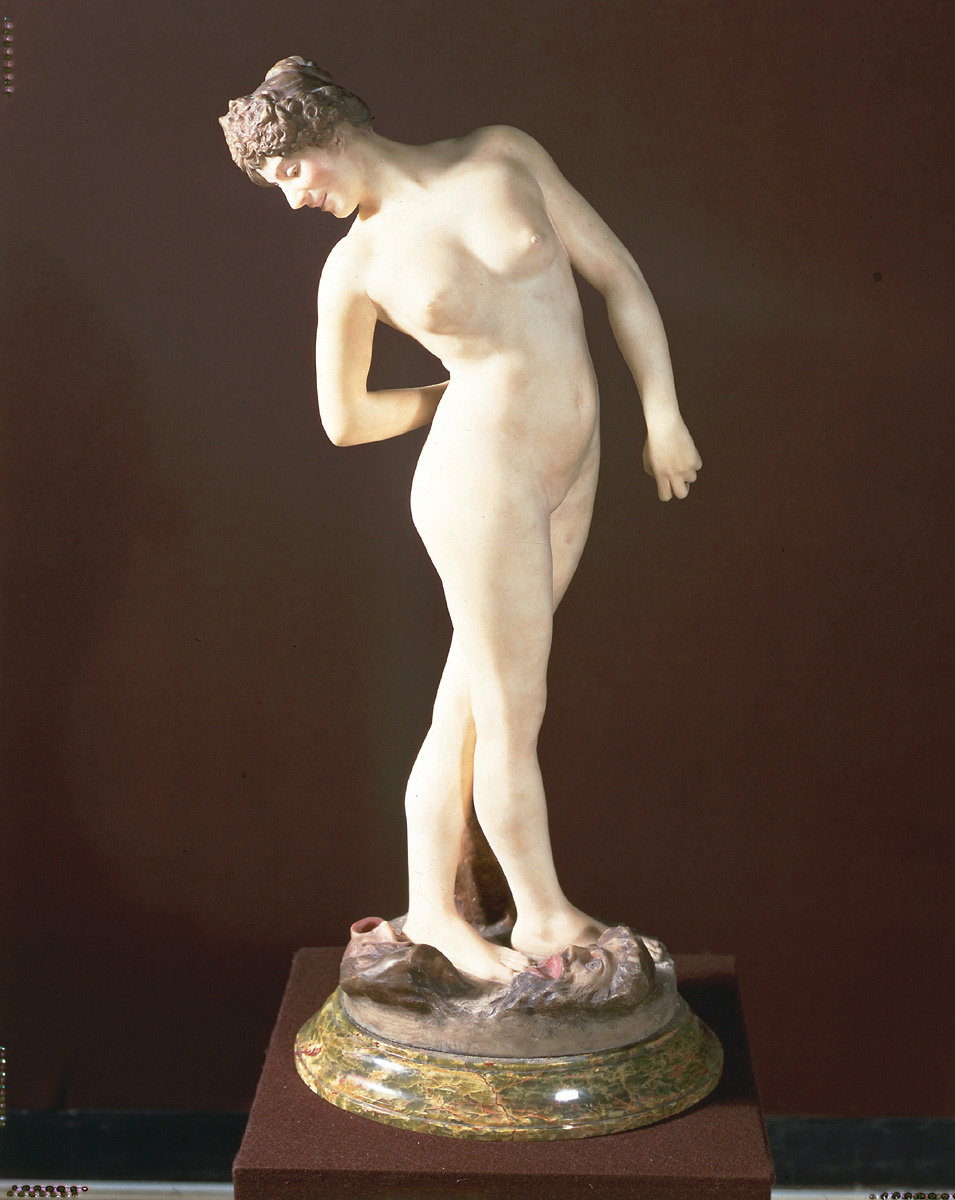 La Joueuse de boules ; La Danseuse aux trois masques (autre titre)_0